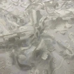 Fleur De Lis Table Linen in Ivory