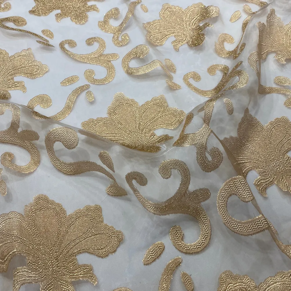 Fleur De Lis Table Runner in Champagne