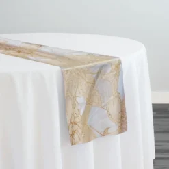 Floral Reef Jacquard Table Runner in Champagne
