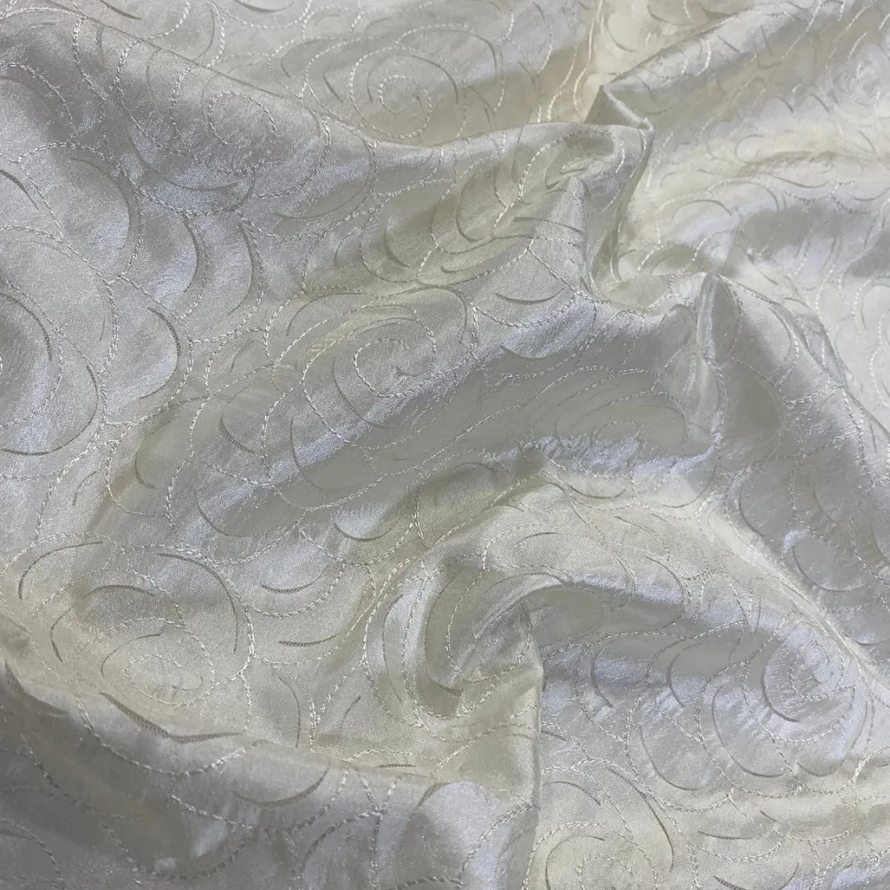 Flora Rose Table Linen in Ivory