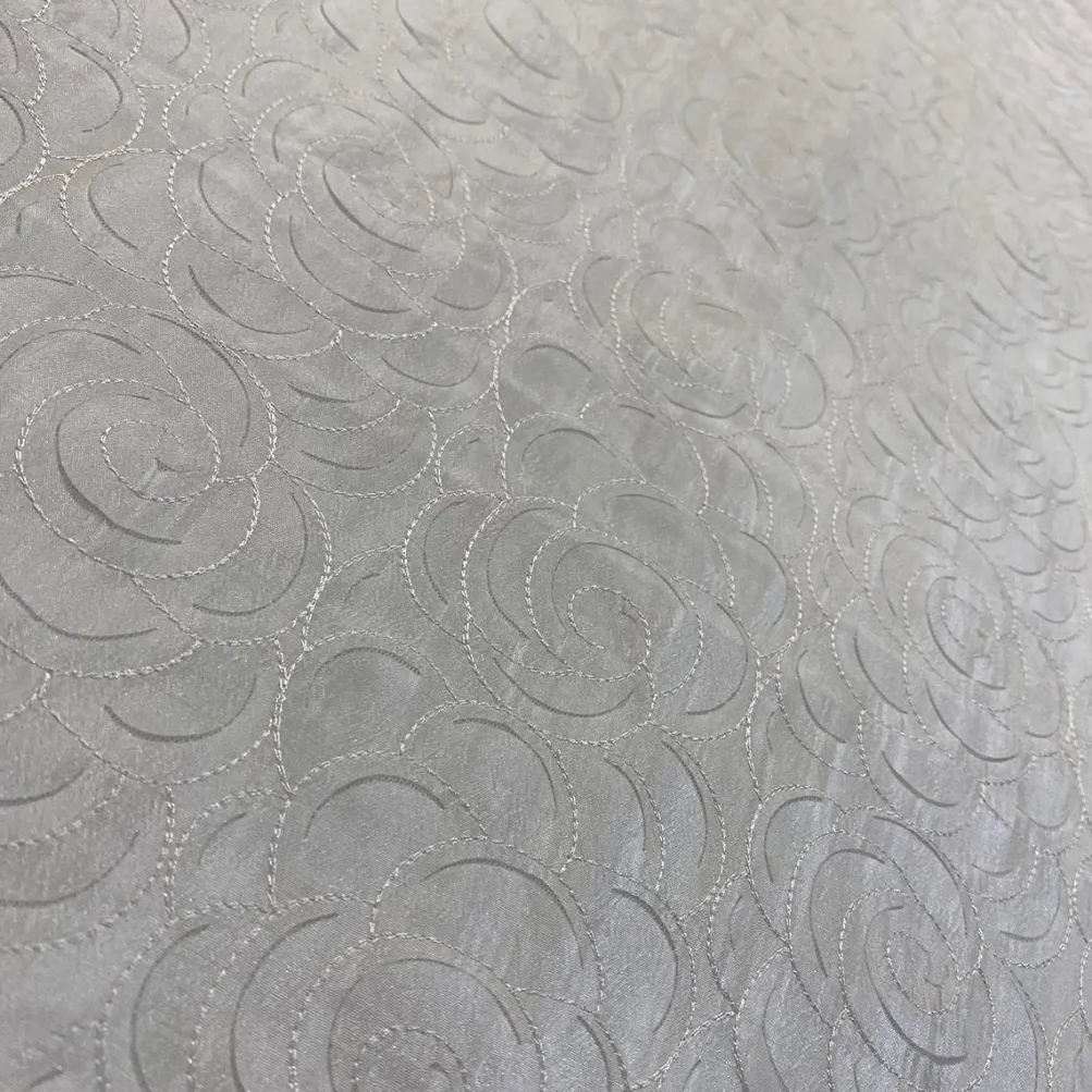 Flora Rose Table Linen in Ivory