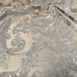 Florence Jacquard Table Runner in Silver