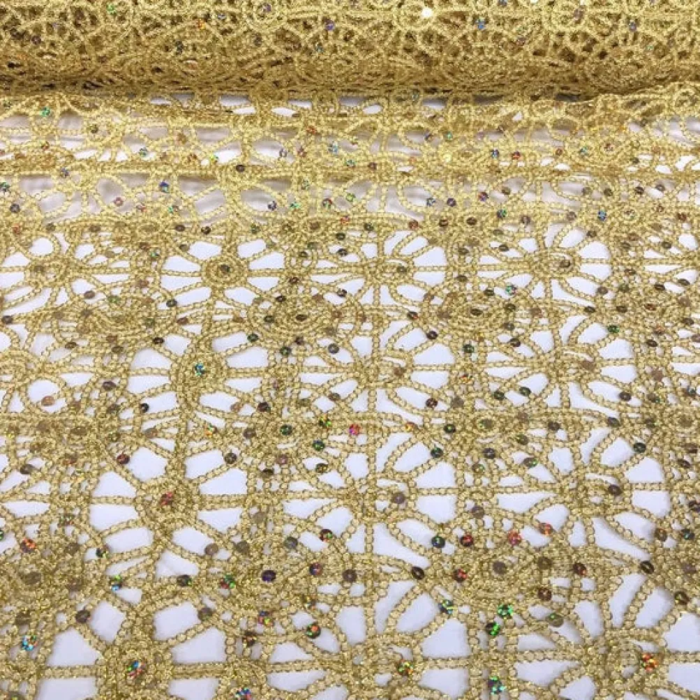 Flower Chain Lace Table Linen in Gold and Gold