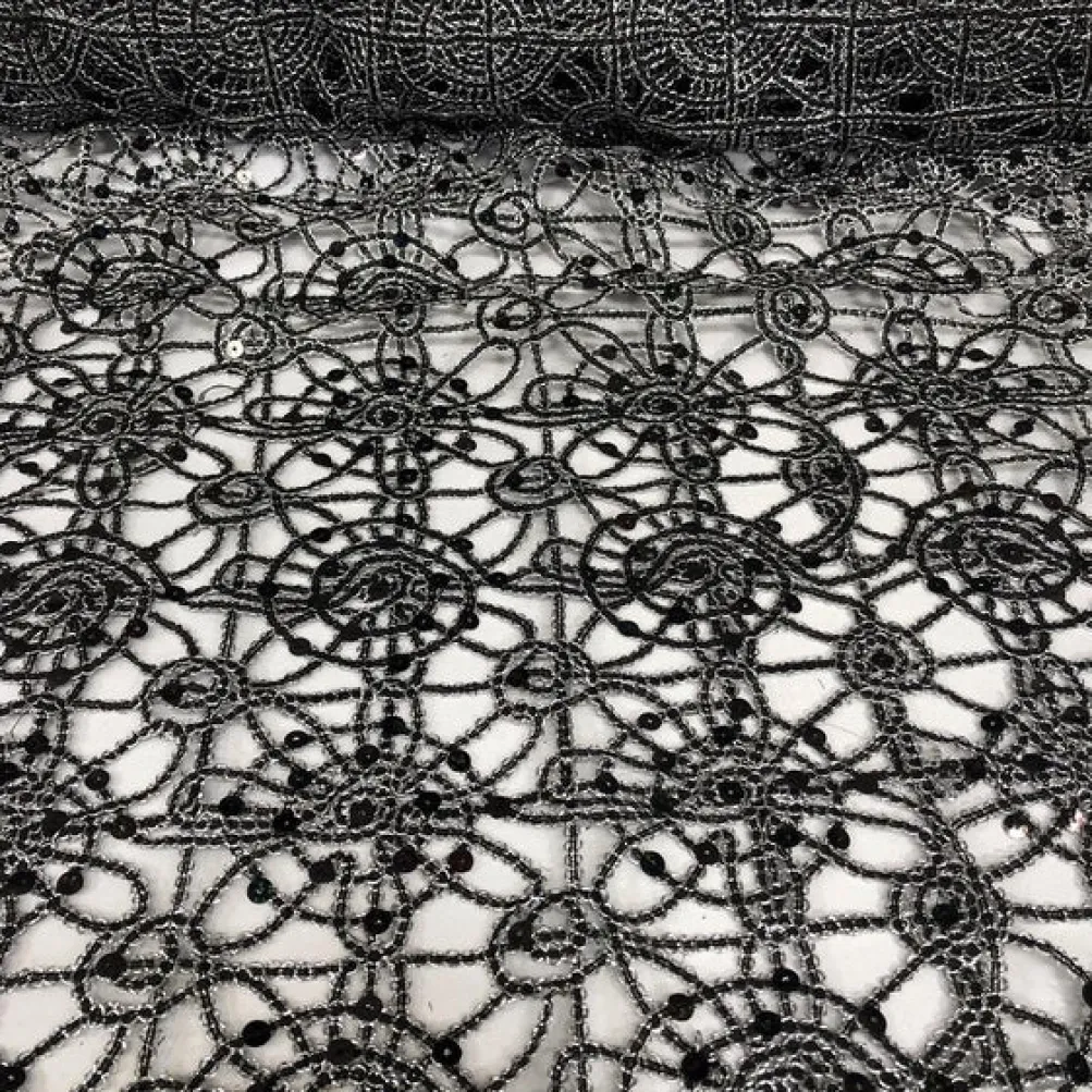 Flower Chain Lace Table Runner in Black and Silver