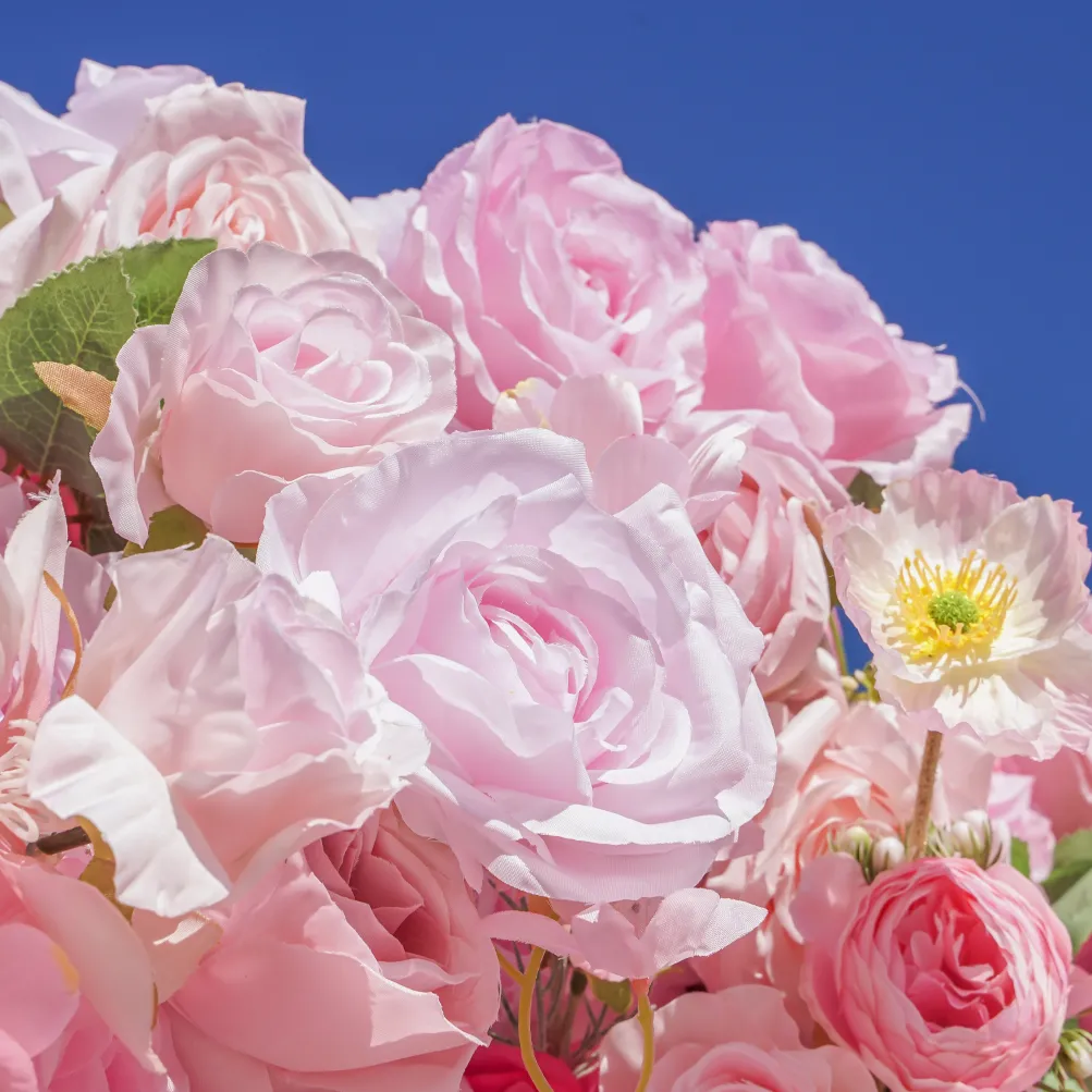 Flower Wall - Pelin