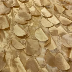 Funzie (Circle Hanging) Taffeta Table Linen in Gold