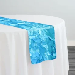 Funzie (Circle Hanging) Taffeta Table Runner in Turquoise