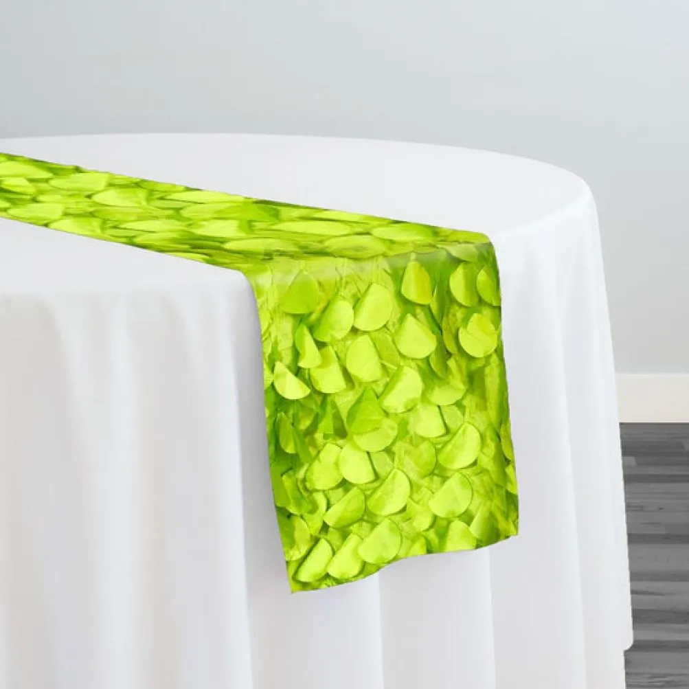 Funzie (Circle Hanging) Taffeta Table Runner in Lime