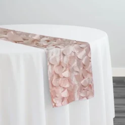 Funzie (Circle Hanging) Taffeta Table Runner in Rose Petal