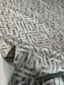 Gio Jacquard Table Linen in Grey