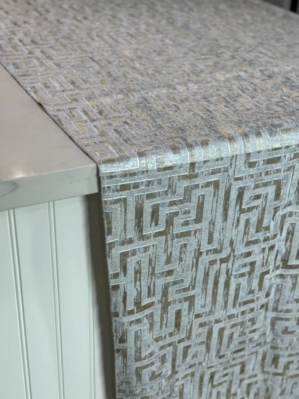 Gio Jacquard Table Linen in Ivory