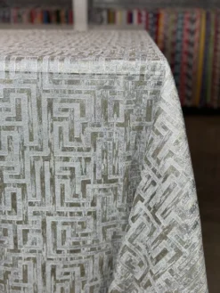 Gio Jacquard Table Linen in Ivory