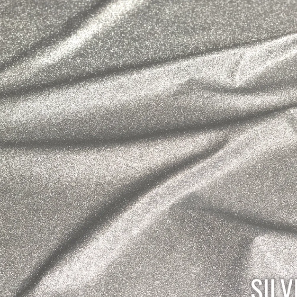 Glam & Glits Table Linen in Silver
