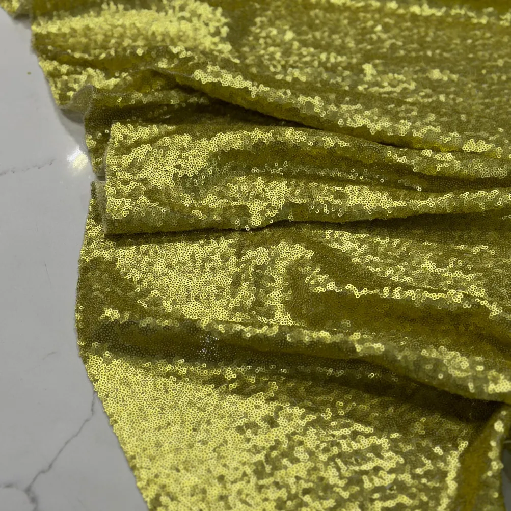 Glitz Sequins Table Linen in Chartreuse
