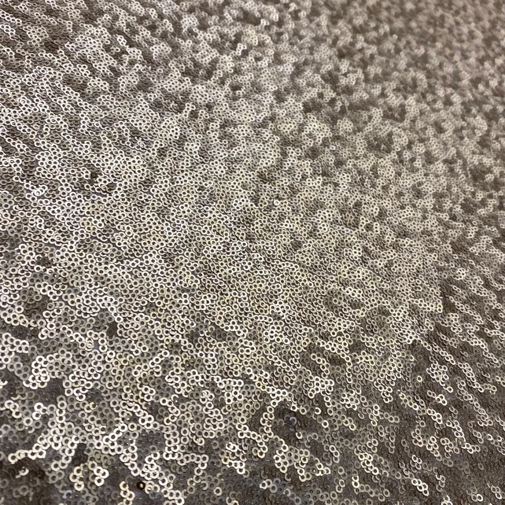 Glitz Sequins Table Linen in Champagne