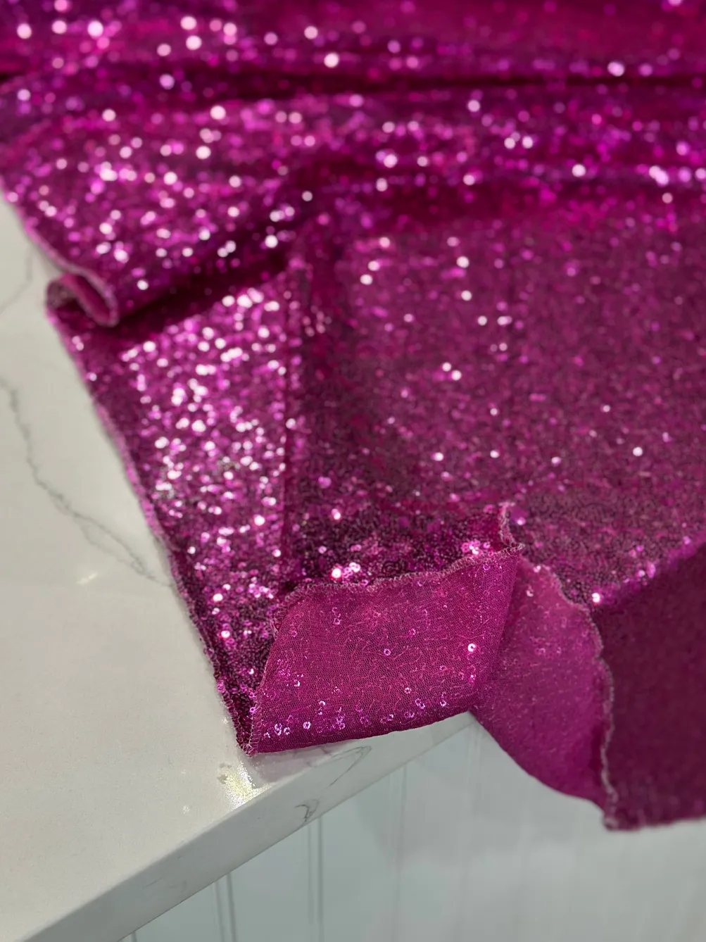 Glitz Sequins Table Linen in Fuchsia