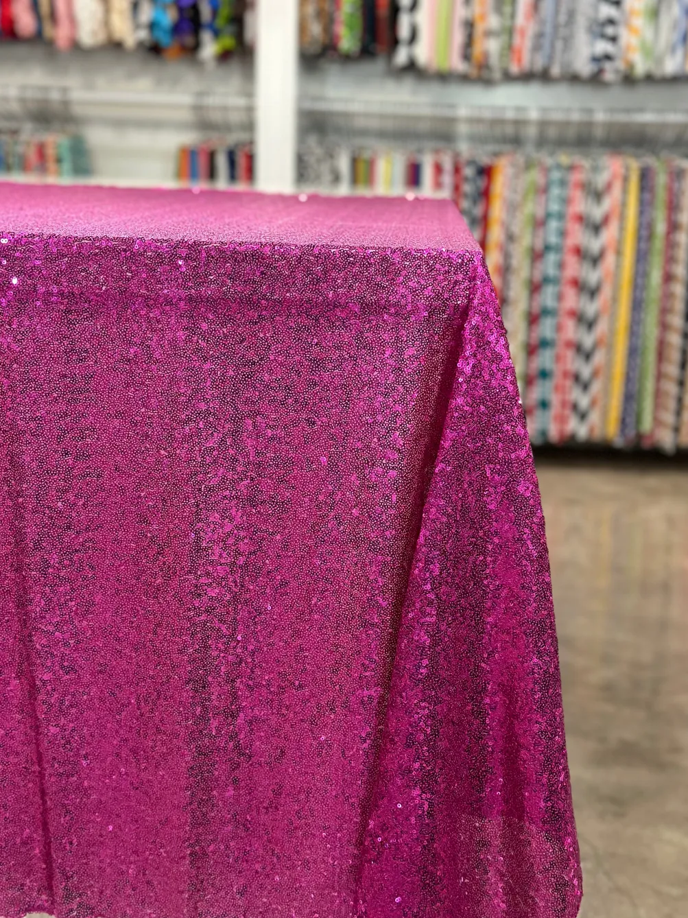 Glitz Sequins Table Linen in Fuchsia