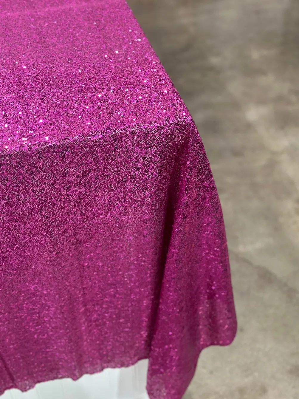 Glitz Sequins Table Linen in Fuchsia