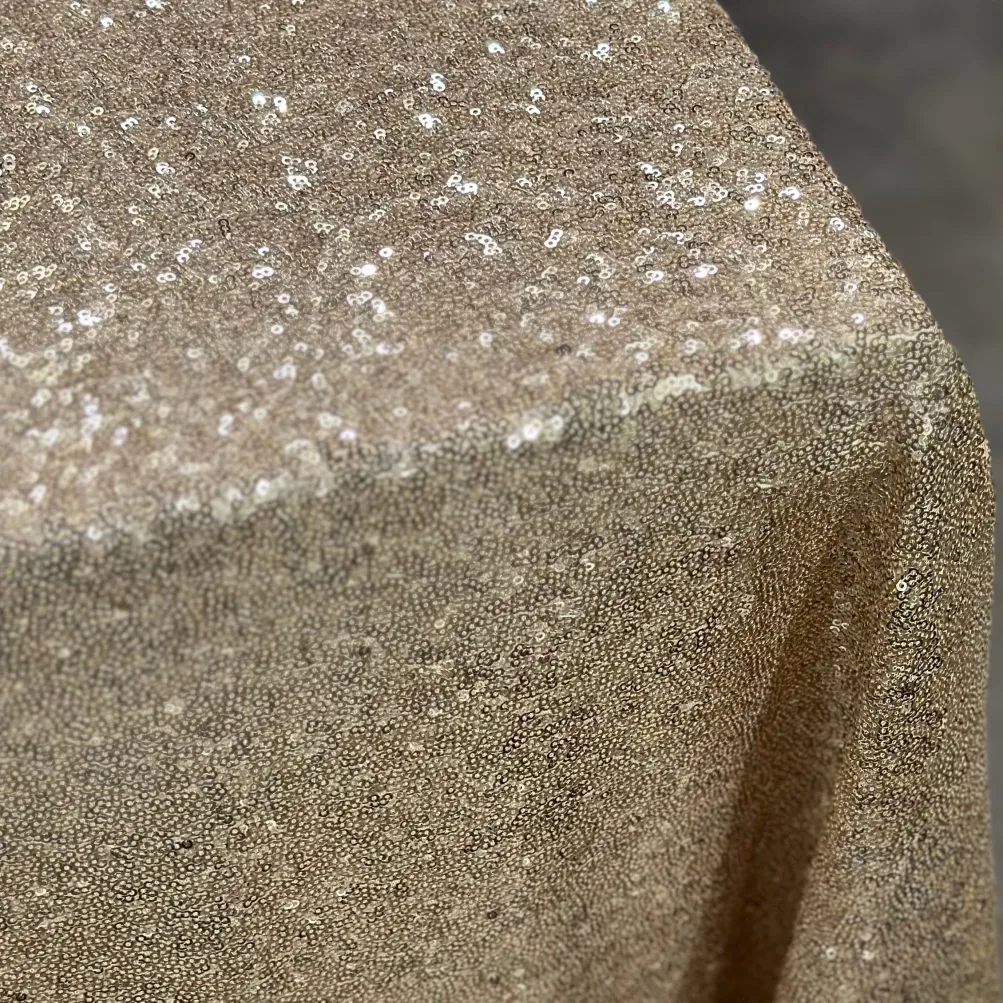 Glitz Sequins Table Linen in Gold 18K