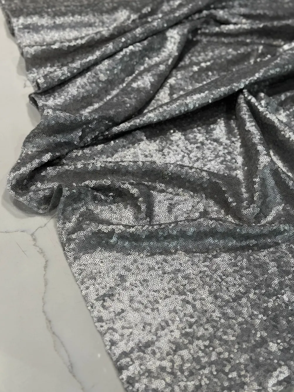 Glitz Sequins Table Linen in Pewter