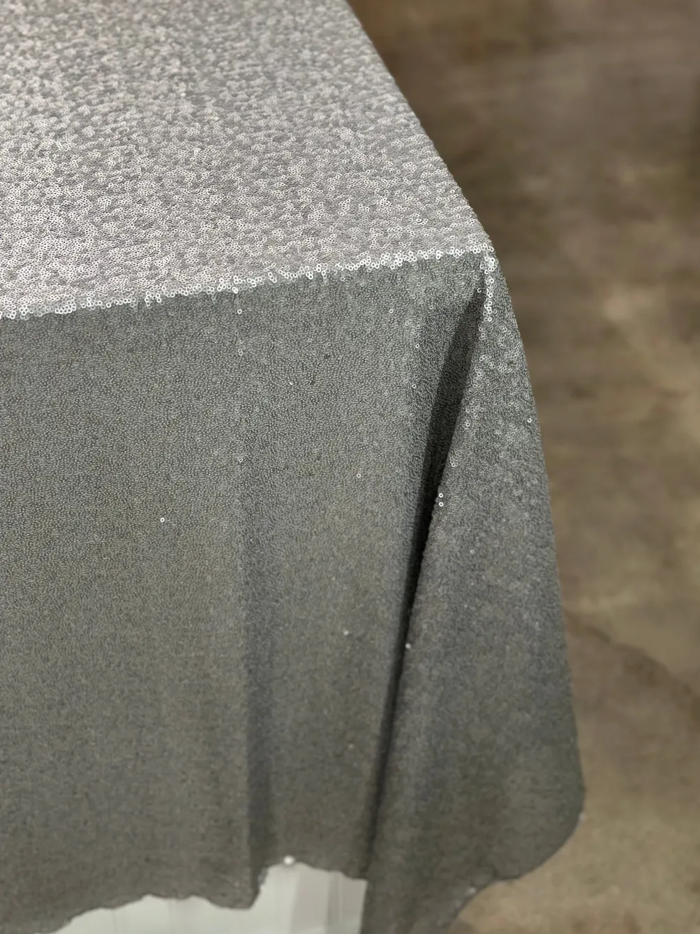 Glitz Sequins Table Linen in Pewter