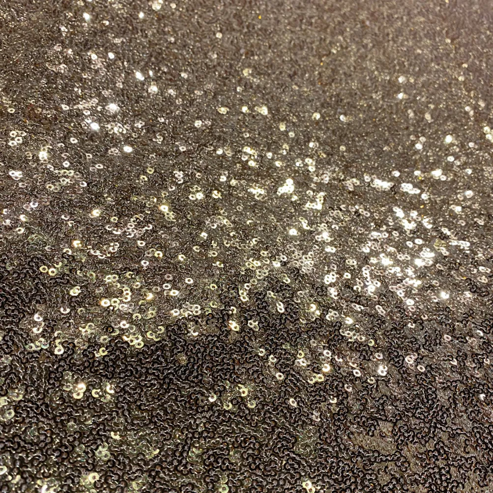 Glitz Sequins Table Runner in Gold 24K