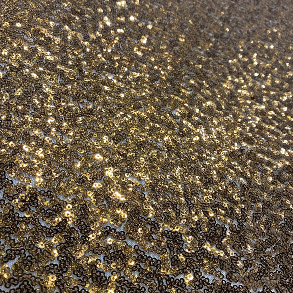 Glitz Sequins Table Runner in Copper