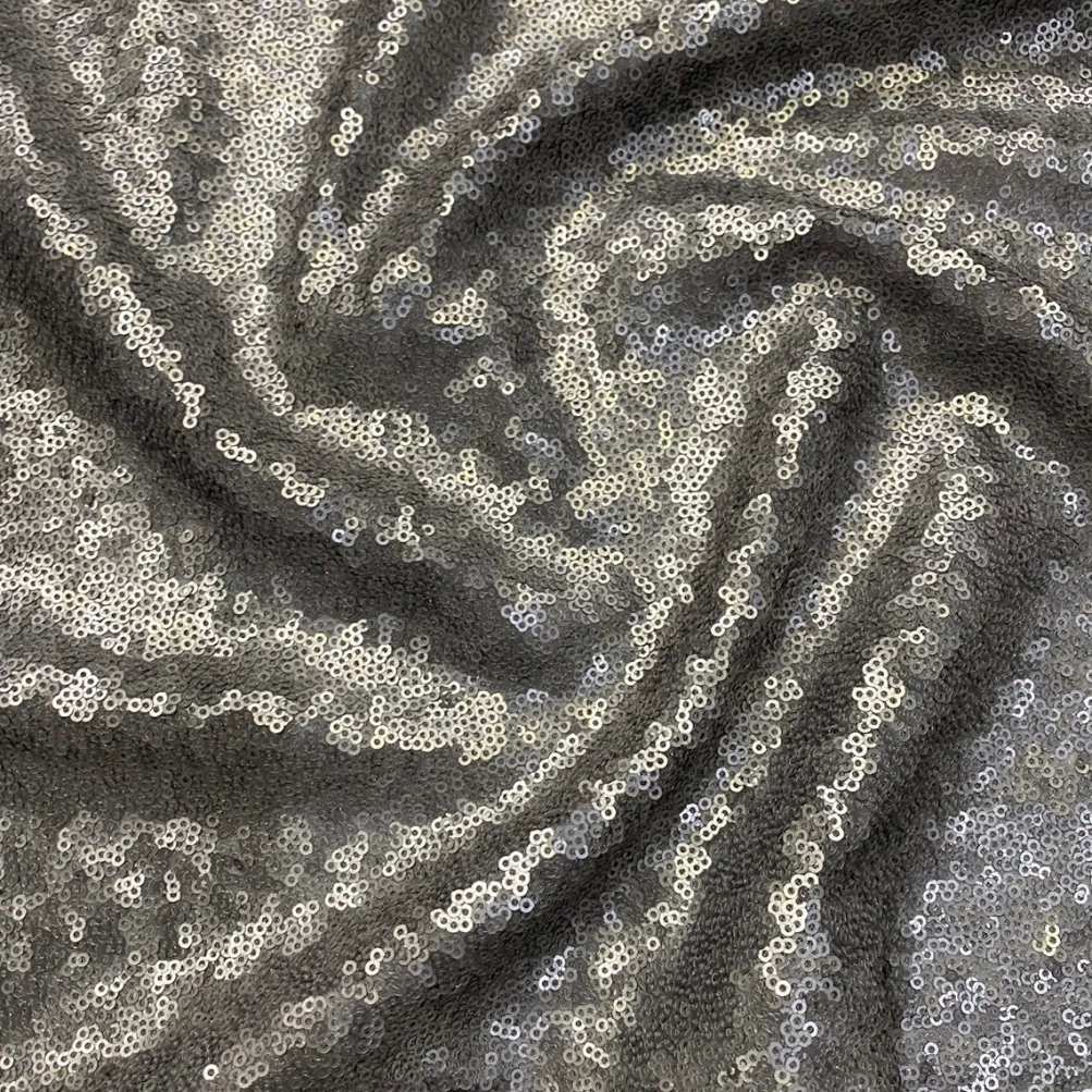 Glitz Sequins Table Runner in Pewter