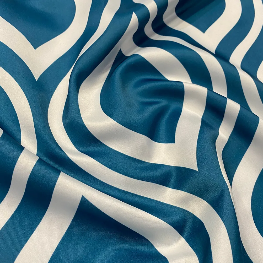 Groovy Print (Lamour) Table Linen in Teal
