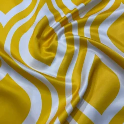 Groovy Print (Lamour) Table Runner in Yellow