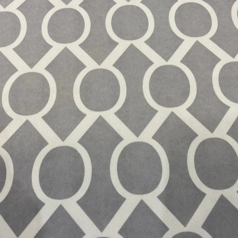 Halo Print (Lamour) Table Linen in Silver