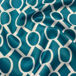 Halo Print (Lamour) Table Runner in Jade