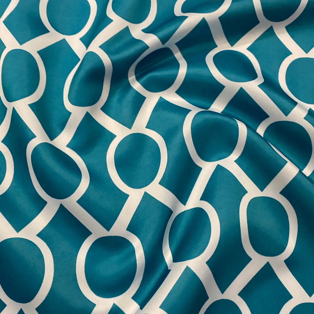 Halo Print (Lamour) Table Runner in Jade