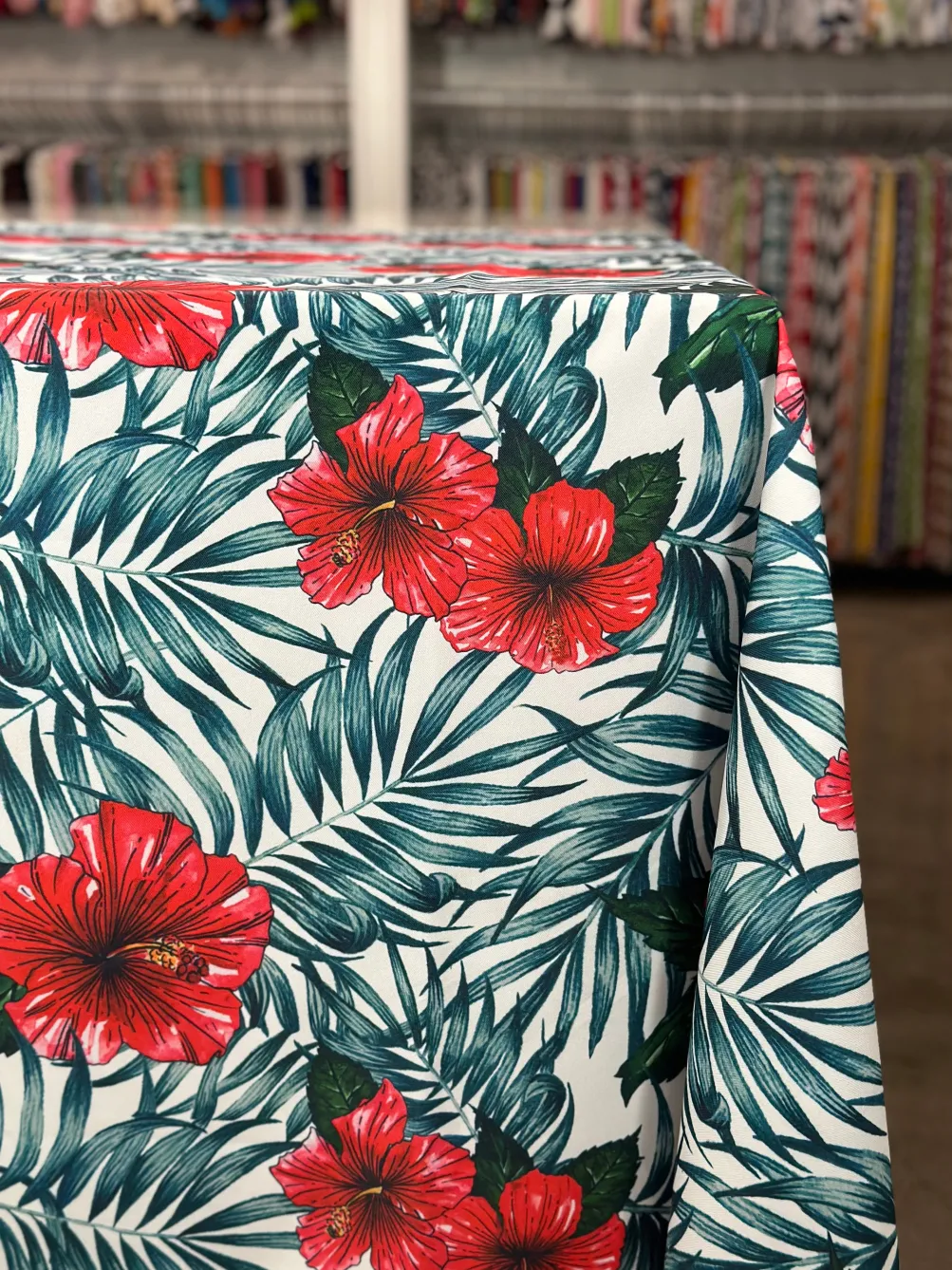 Hibiscus (Poly Print) Table Linen