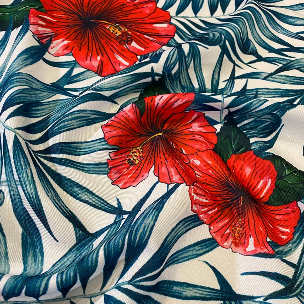 Hibiscus (Poly Print) Table Runner