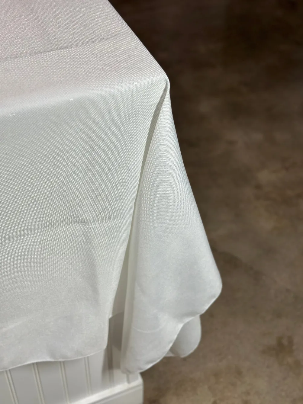 Imitation Burlap Table Linen in White