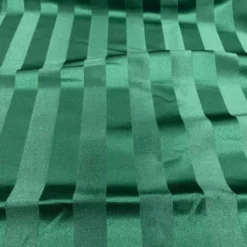 Imperial Stripe Table Linen in Hunter Green