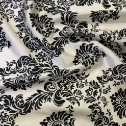 Lamour Prints Table Linen in Damask