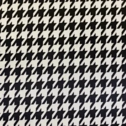 Lamour Prints Table Linen in Houndstooth