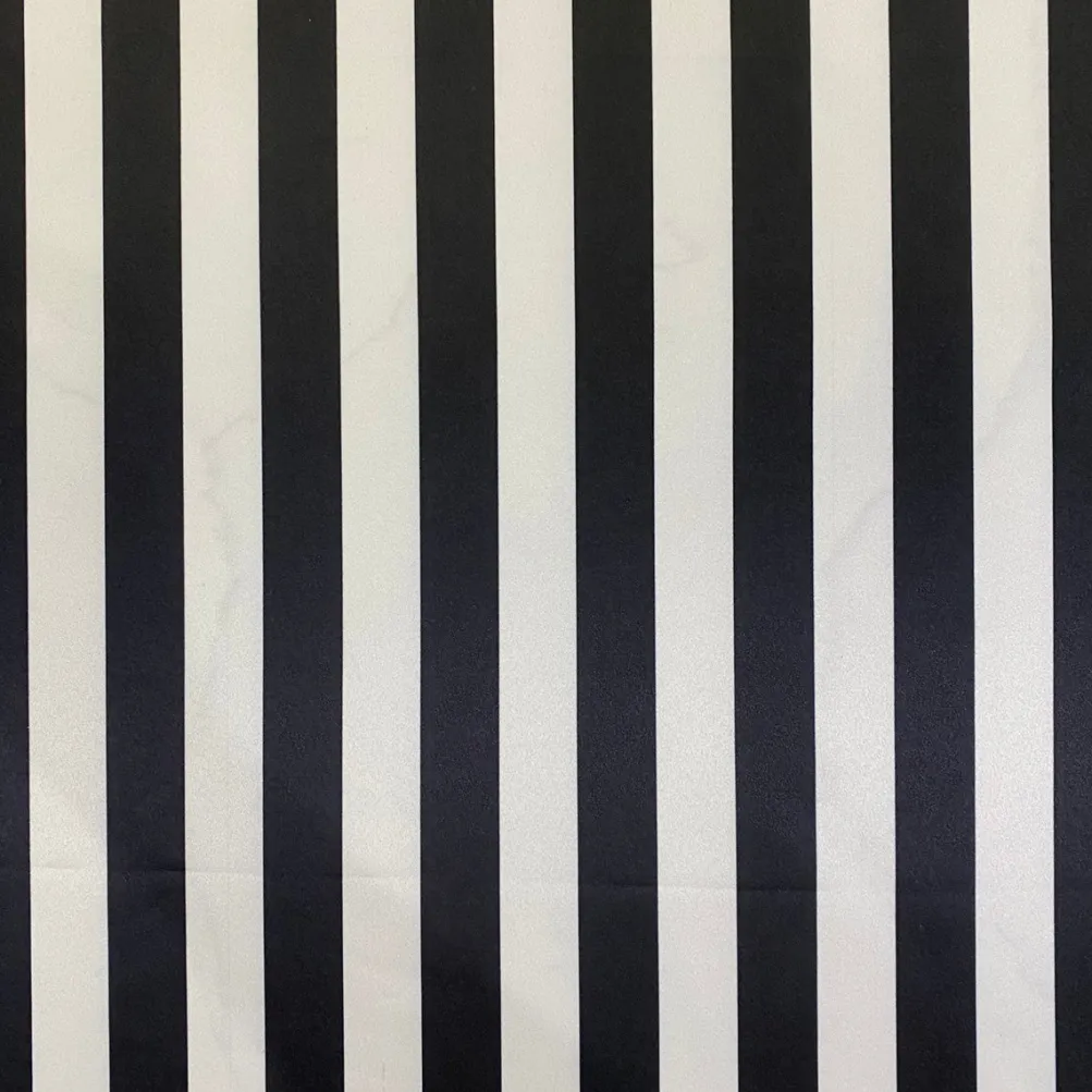 Lamour 1" & 4" Stripe Table Runner in 1" Stripe