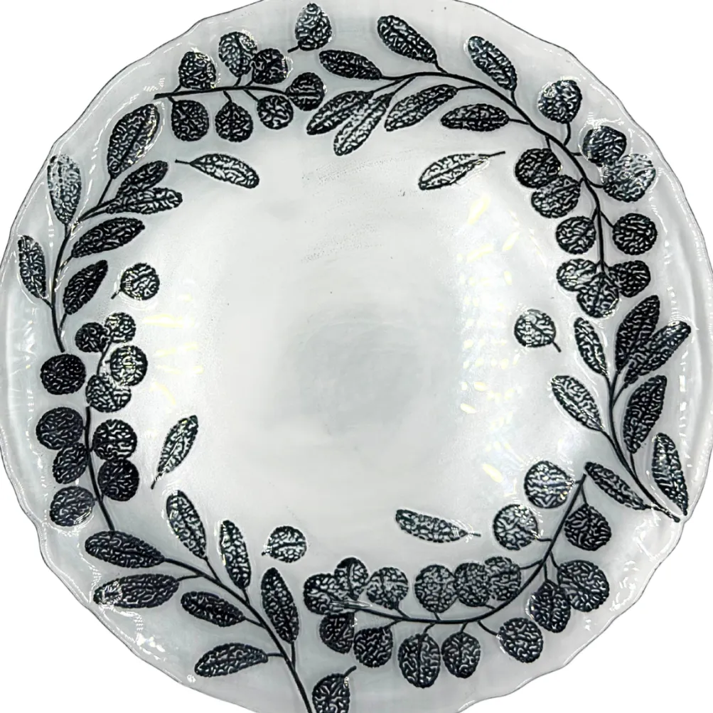 Laurel - Glass Charger Plate in Black (Item # 0424)