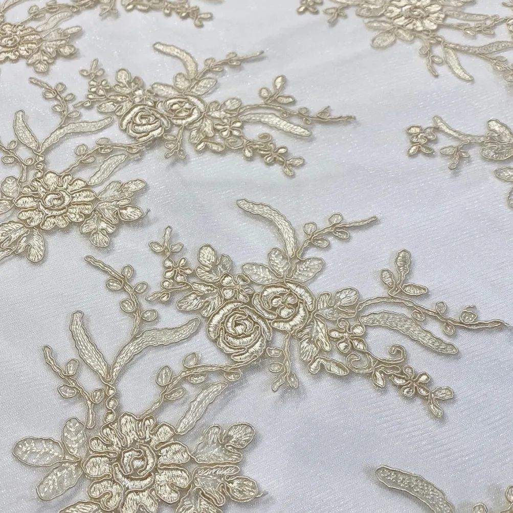 Laylani Lace (w/ Poly Lining) Table Napkin in Ivory