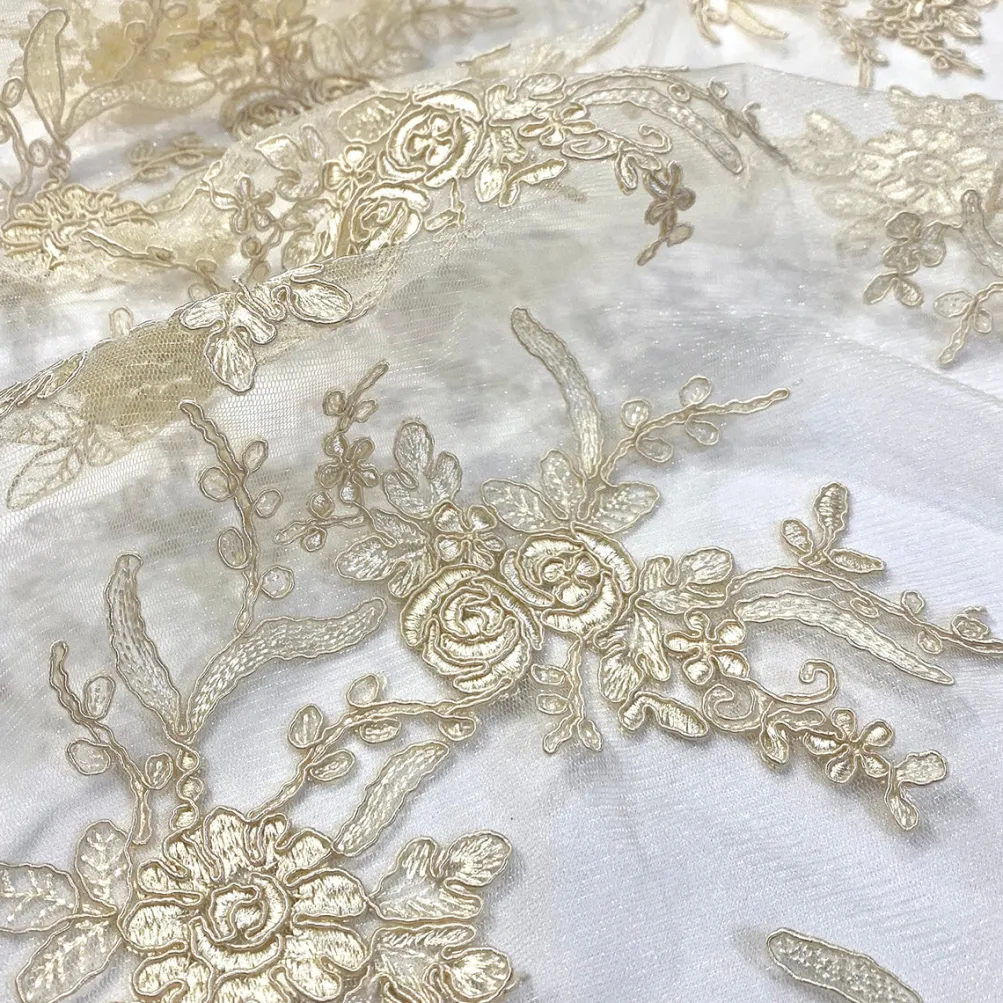 Laylani Lace (w/ Poly Lining) Table Napkin in Ivory