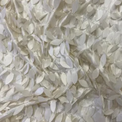 Leaf Hanging Taffeta Table Linen in Ivory