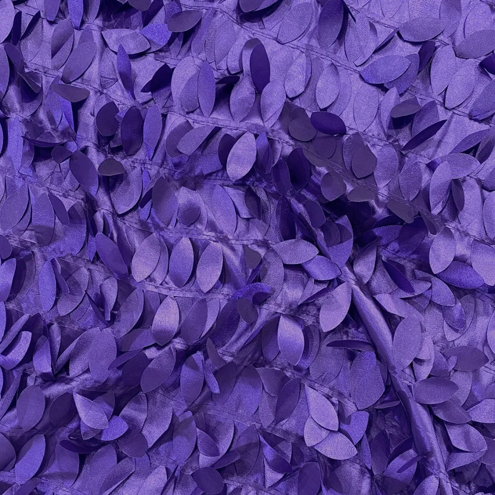 Leaf Hanging Taffeta Table Linen in Purple