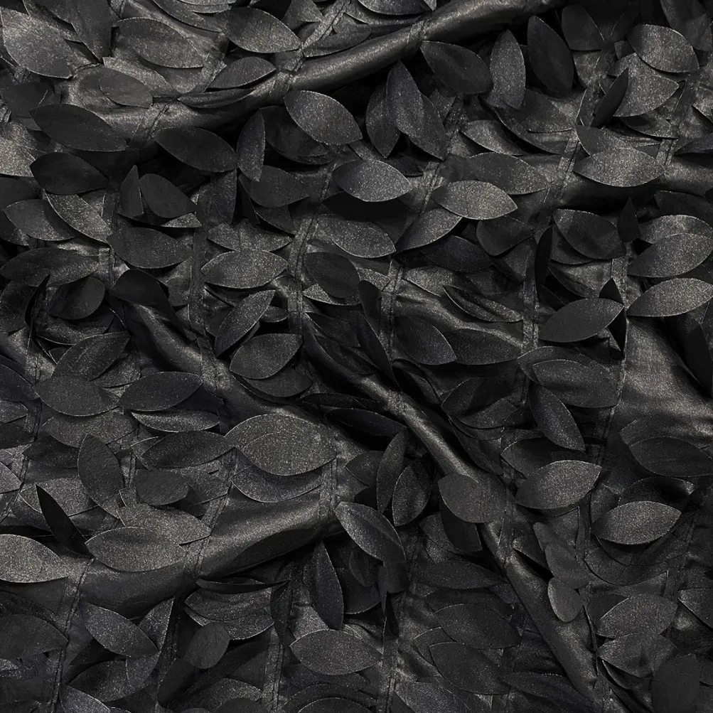 Leaf Hanging Taffeta Table Runner in Black