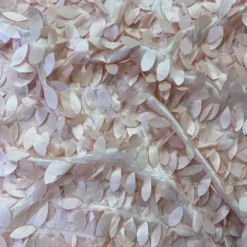 Leaf Hanging Taffeta Table Runner in Pink Petal