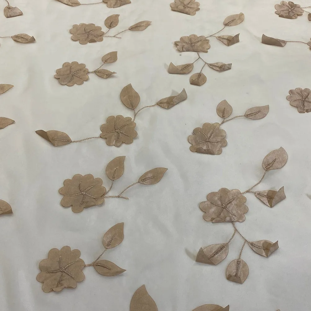Lily Petal Table Linen in Champagne