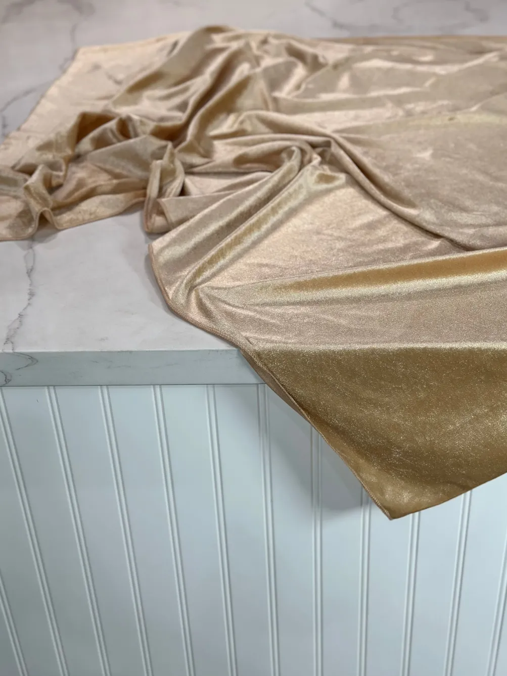 Lush Velvet Table Linen in Champagne