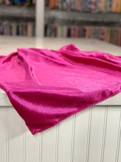 Lush Velvet Table Linen in Fuchsia